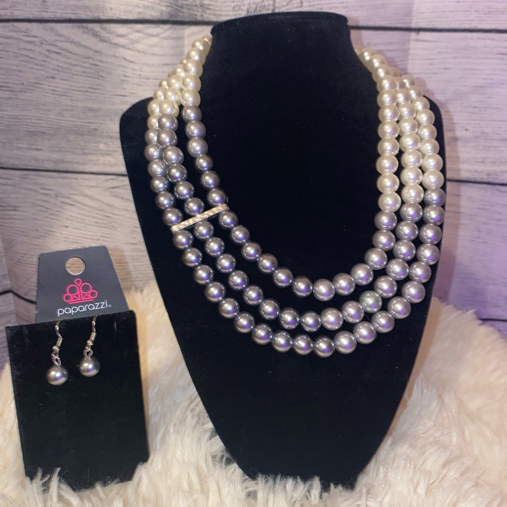 Times Sqaure Starlet mutli necklace and earrings
